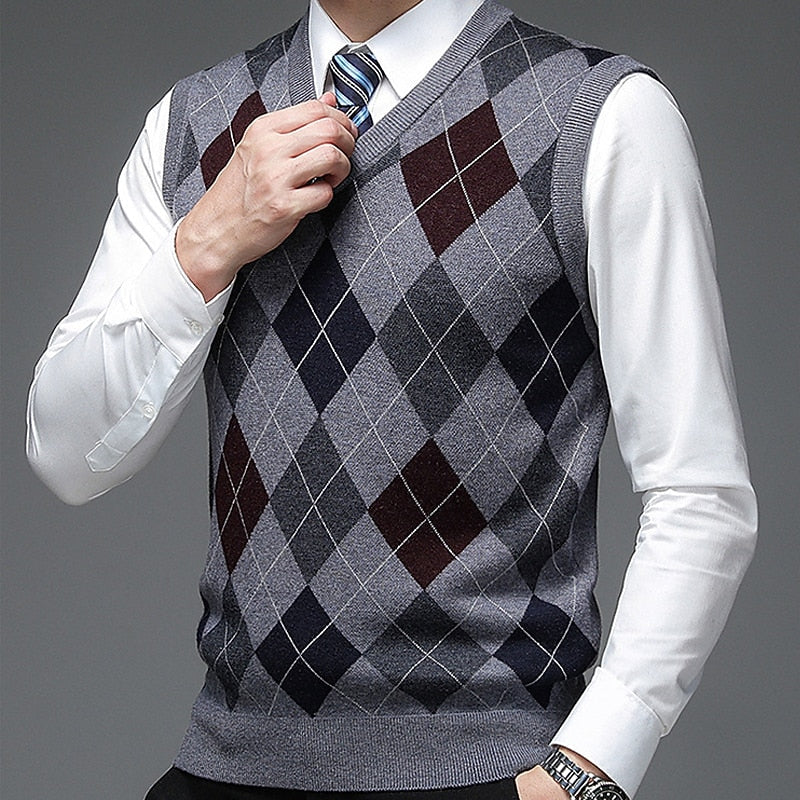 Argyle Sweater Vest Men's V-Neck Sleeveless Knit Pullover – Office, Casual · Faylori