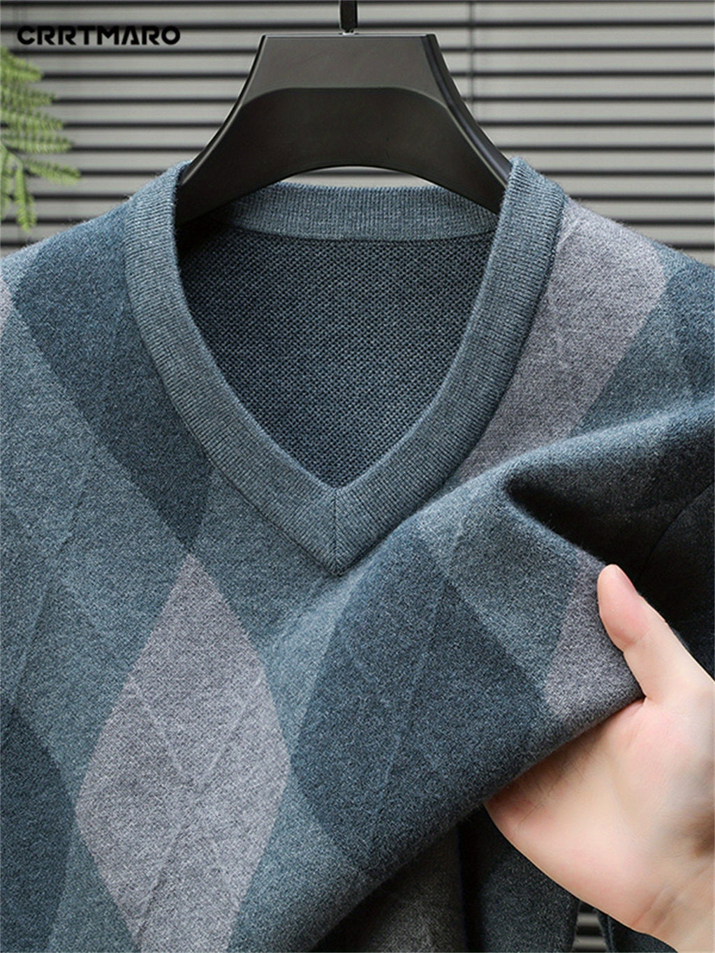 Argyle V-Neck Sweater Men's Knitted Pullover – Casual, Office · Faylori