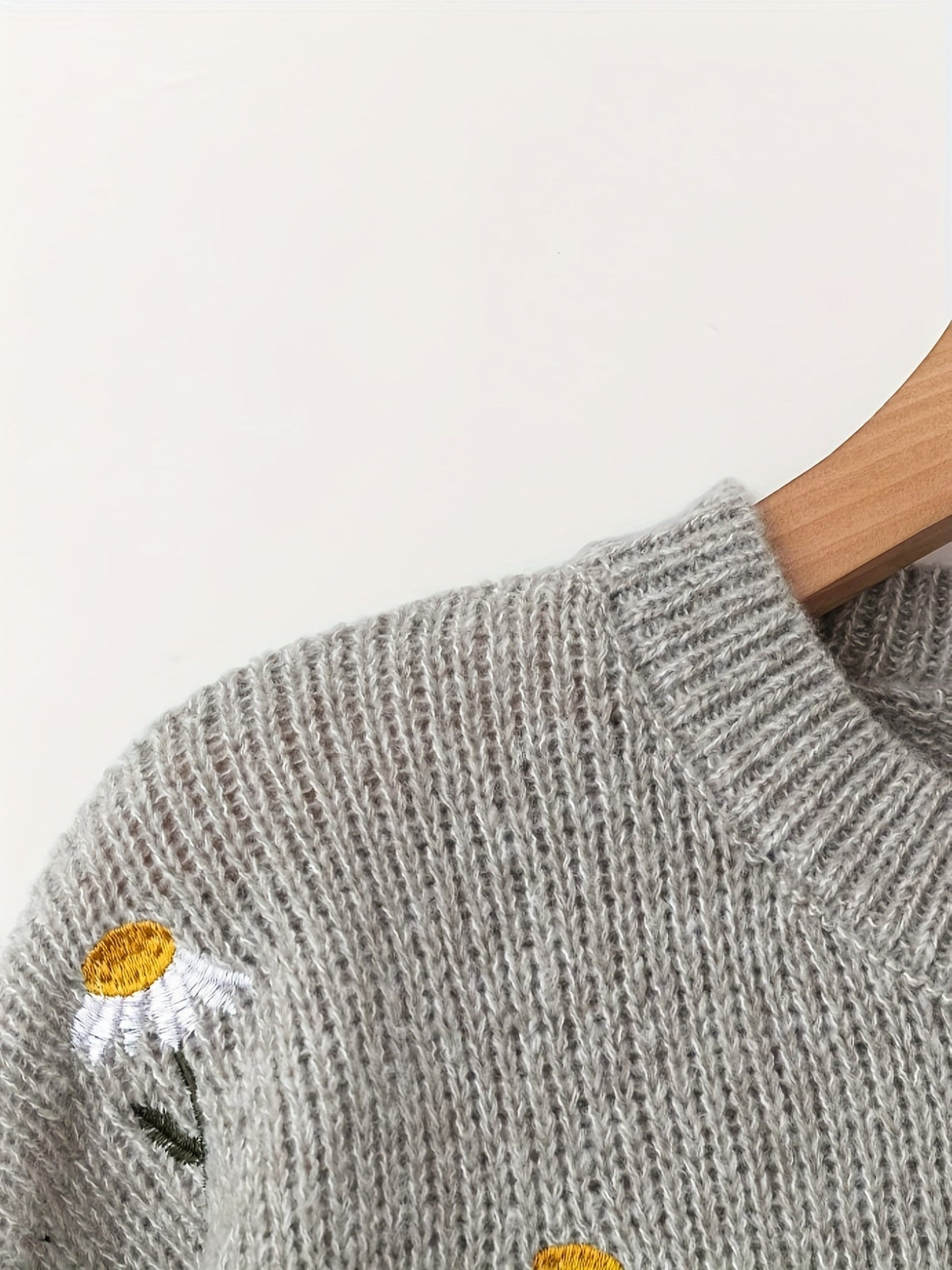 Knit Sweater Women's Floral Embroidered Long-Sleeve Crewneck Pullover – Casual, Office Daily Wear