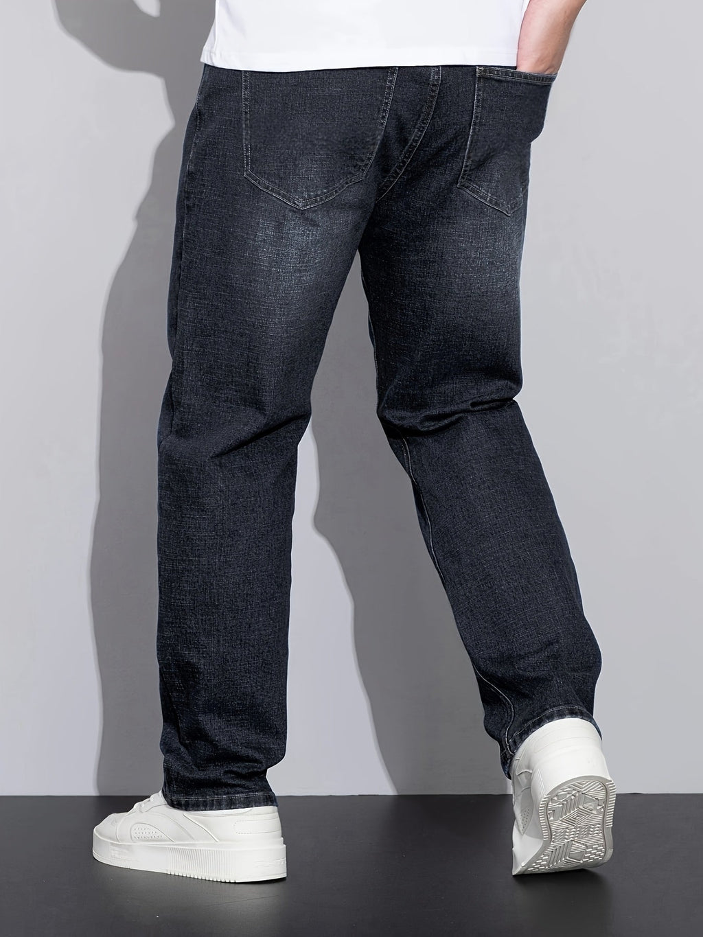 Straight-Leg Denim Jeans Men's Blue Washed Stretch – Casual, Office, Everyday, Gift