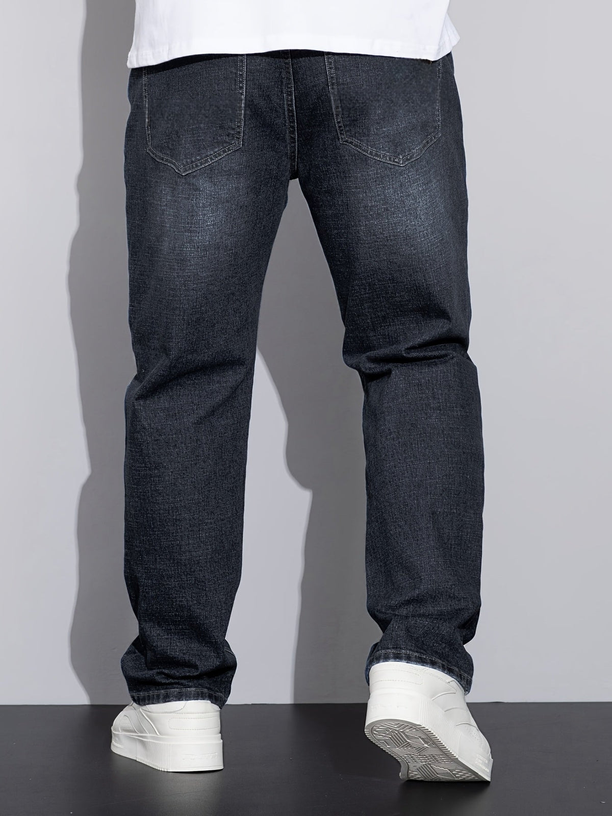 Straight-Leg Denim Jeans Men's Blue Washed Stretch – Casual, Office, Everyday, Gift