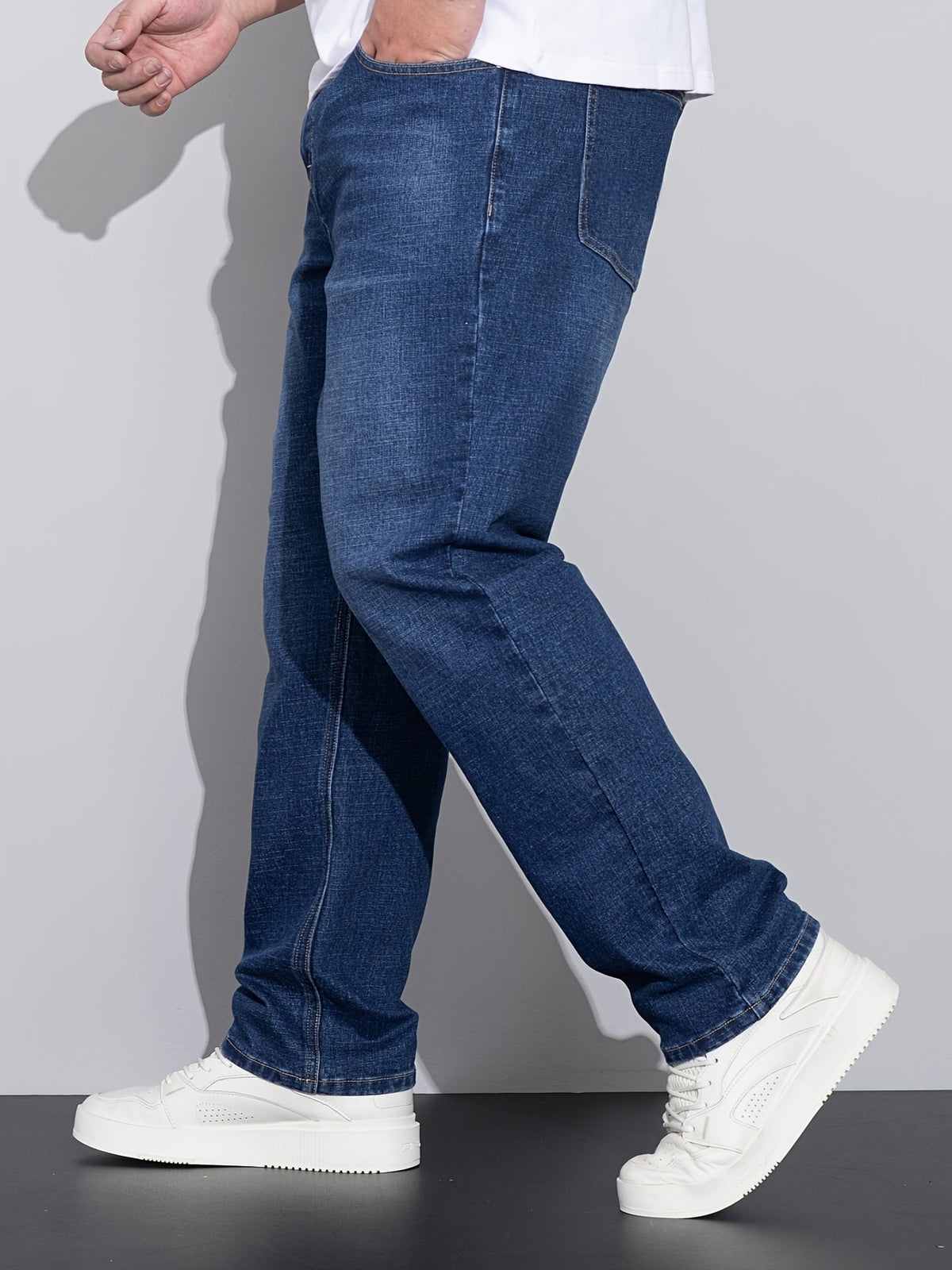 Straight-Leg Denim Jeans Men's Blue Washed Stretch – Casual, Office, Everyday, Gift