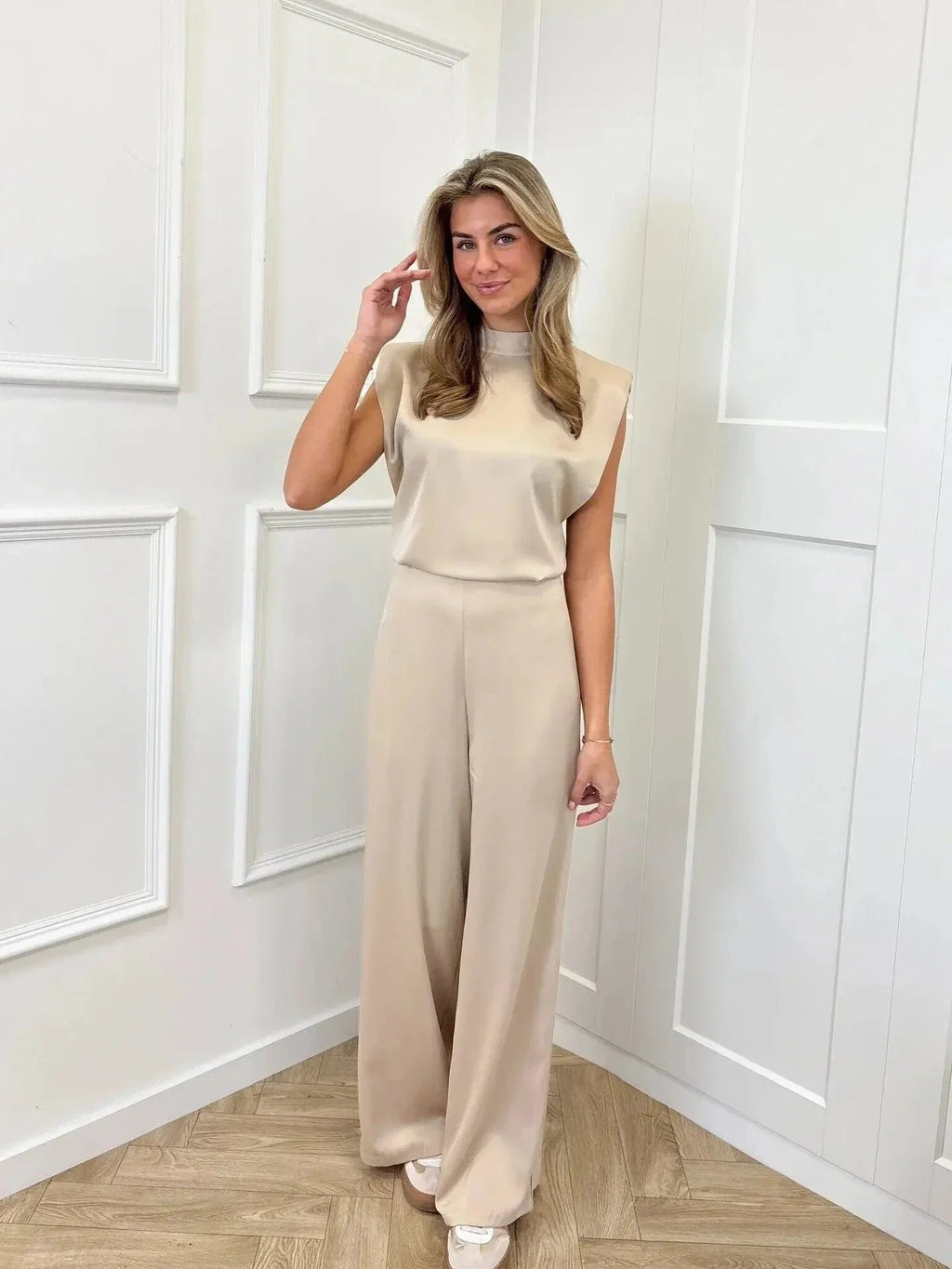 Women's Sleeveless Jumpsuit | Wide-Leg Pants-Faylori